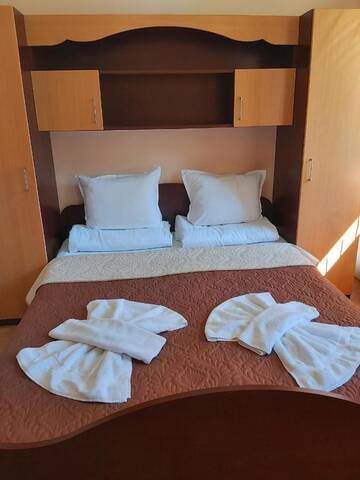 Фото номера Апартаменты с 3 спальнями Гостевой дом Hotel Aleksandrina г. Kipilovo 6
