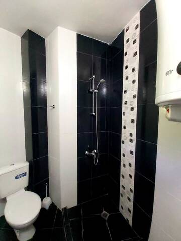 Фото номера Трехместный номер с террасой Гостевой дом Hotel Aleksandrina г. Kipilovo 3